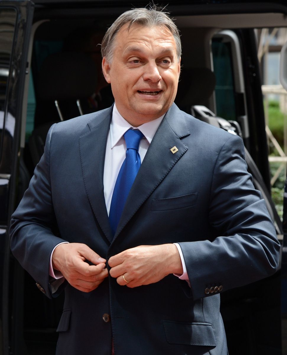 Orbán élőben száll be a Tavares-vitába