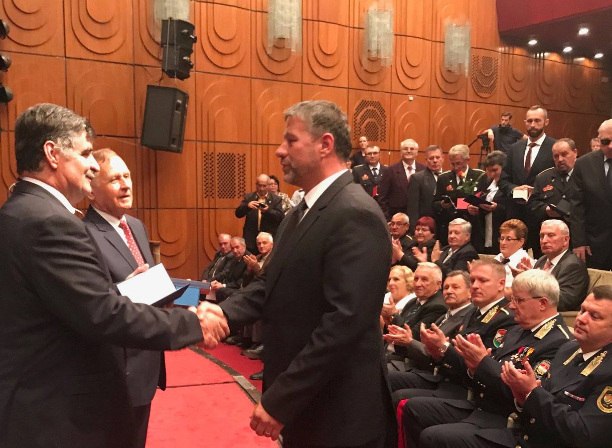 Hétfőn délben dől el Simonka sorsa