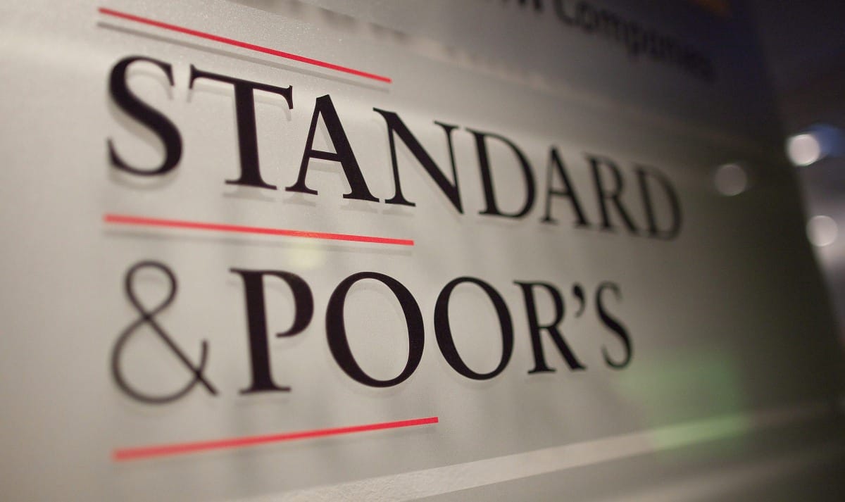 Beperelné a Standard & Poor's hitelminősítőt az amerikai kormány