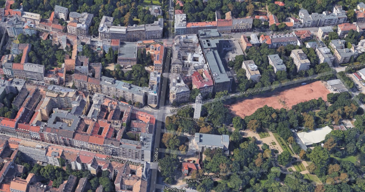 Anyát és gyermekét gázolták el a zebrán a Városmajornál
