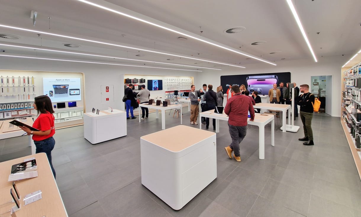 Nyitás előtt benéztünk az első igazán prémium magyar Apple-kereskedésbe