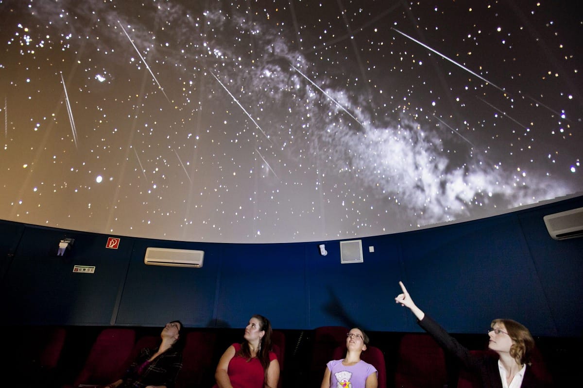 Lehet, hogy örökre bezár a planetárium