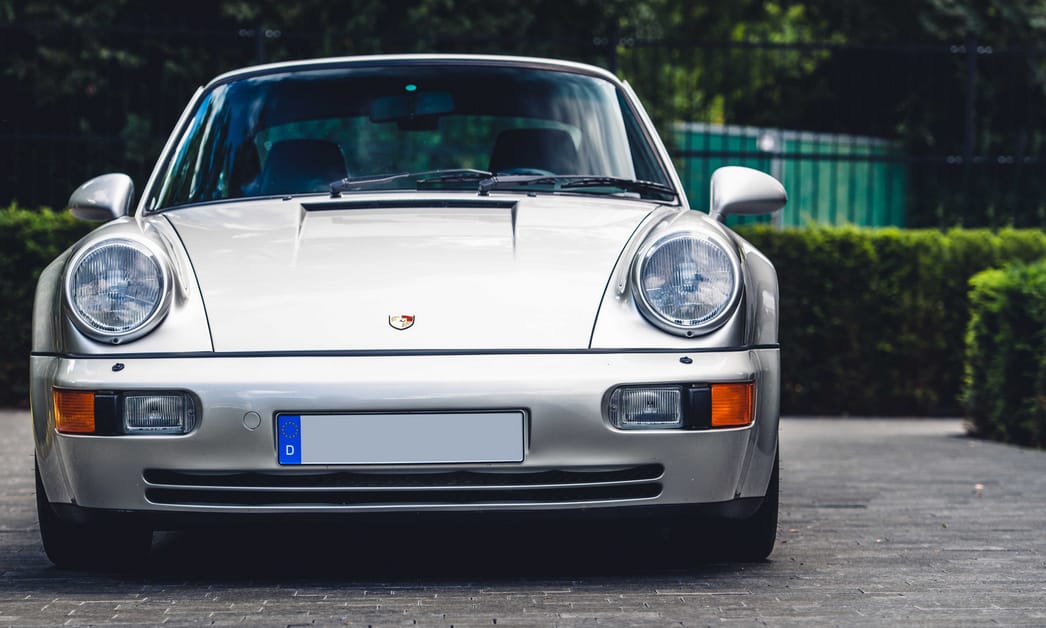Azok a 90-es évek: egy remek régi Porsche 911 Turbo 3.6-ot kínálnak eladásra