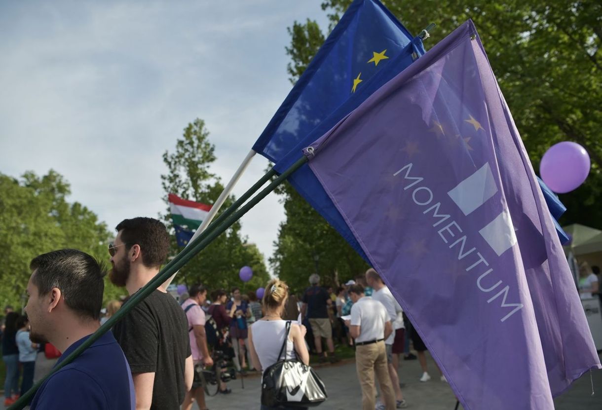 Miért nem tud erős középpárttá sem válni a Momentum?