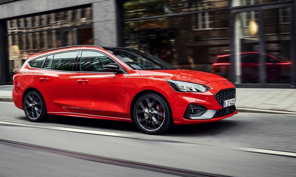 280 lóerővel érkezett meg az új Ford Focus ST kombi