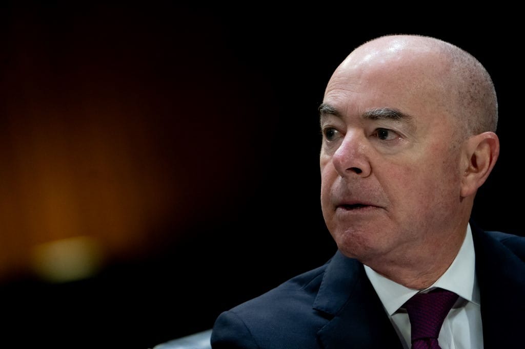 Impeachment-eljárást kezdeményezett az amerikai belbiztonsági miniszter ellen a képviselőház