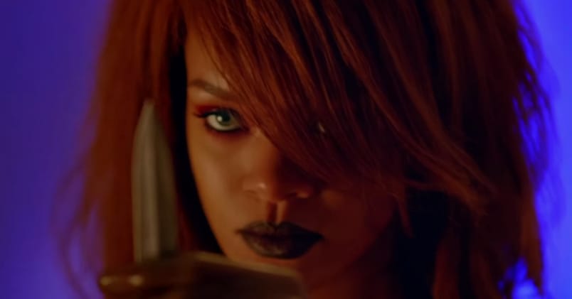 Videó: Rihanna horrorklippel sokkol