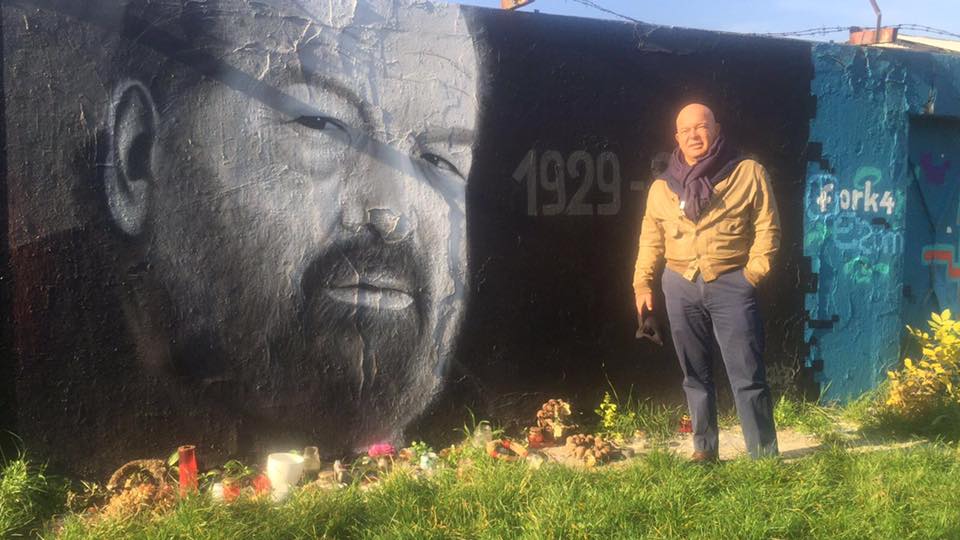 Bud Spencer fia Budapesten van, és a Filatorigátnál fotózkodott