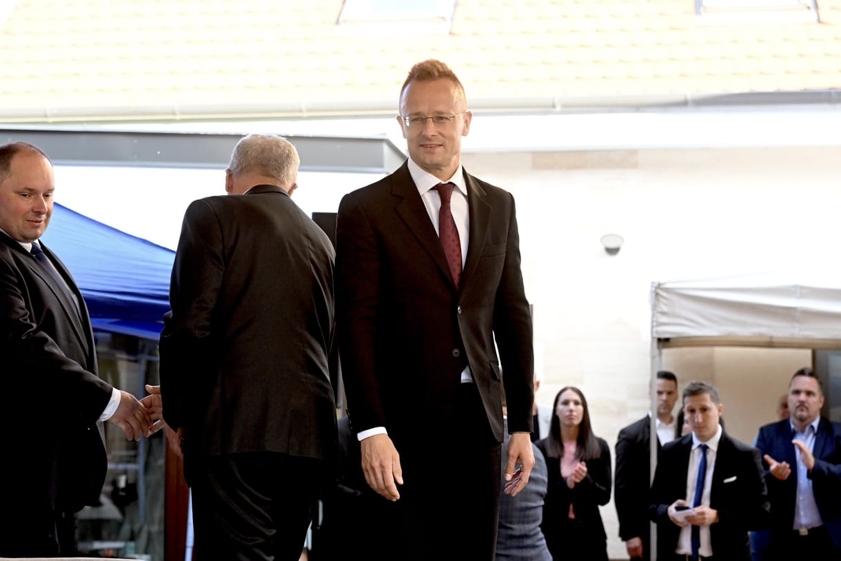 Szijjártó Brüsszelben: „Mi nem vagyunk jawohl-nemzet!”