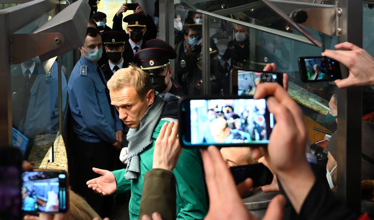 A magyar kormány is elítéli Navalnij letartóztatását