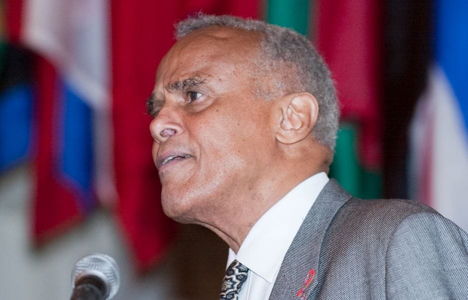 Meghalt Harry Belafonte