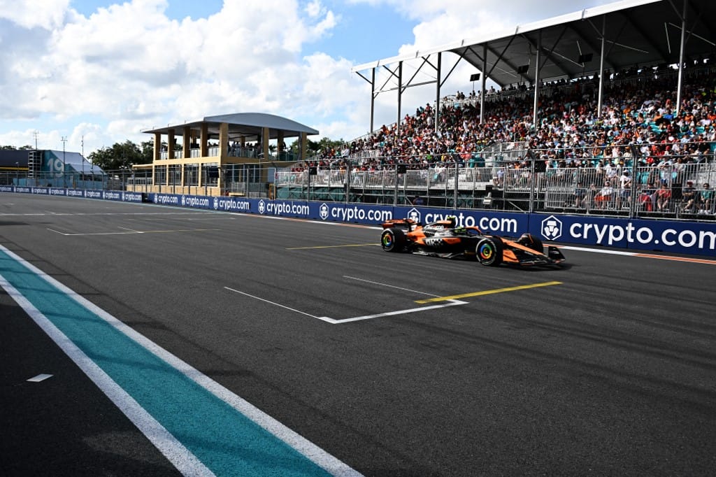 Lando Norris az 5. helyről rajtolva, nagy előnnyel nyerte a Miami Nagydíjat