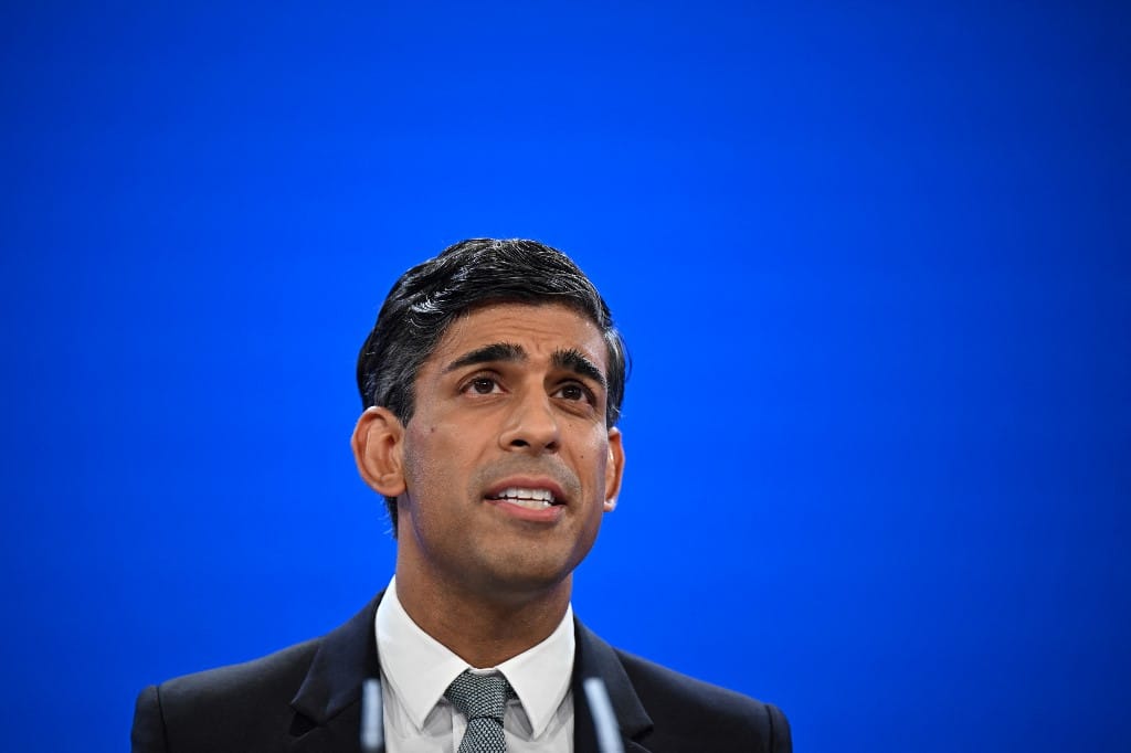 Rishi Sunak: A Hamász már megmutatta az igazi arcát, le kell győzni