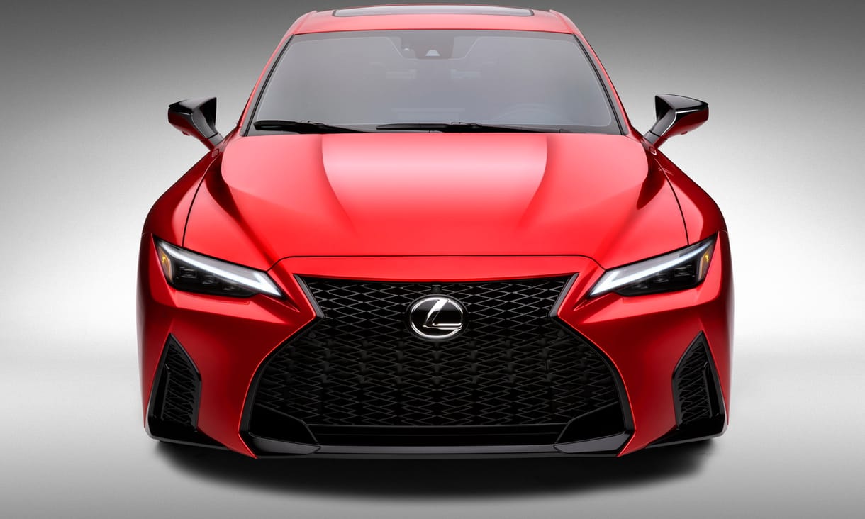 Japán válasz a BMW M3-ra: itt a 479 lóerős új Lexus IS
