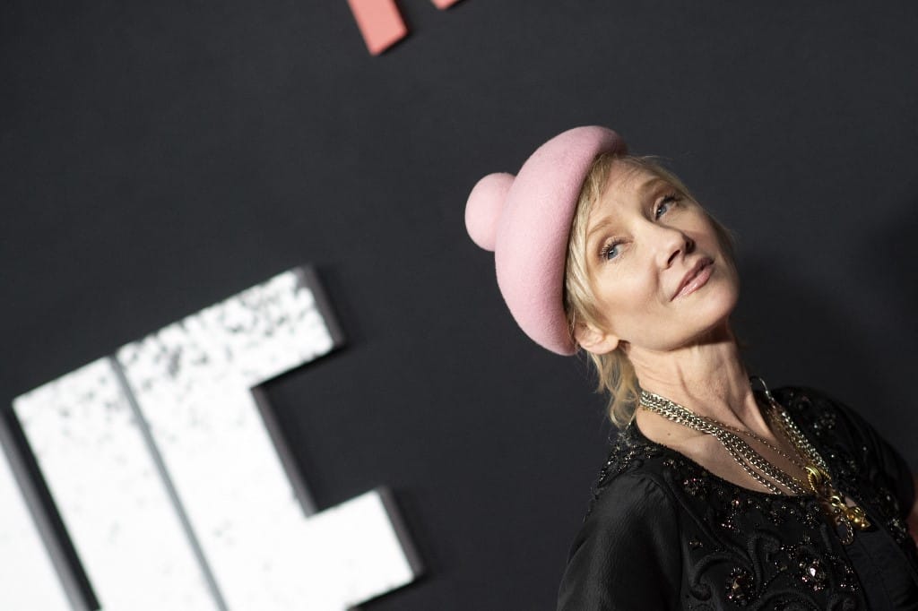 Nem volt drog hatása alatt Anne Heche, amikor a halálos autóbaleset érte