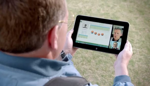 Újabb videohirdetésben támadja a Microsoft az iPadet