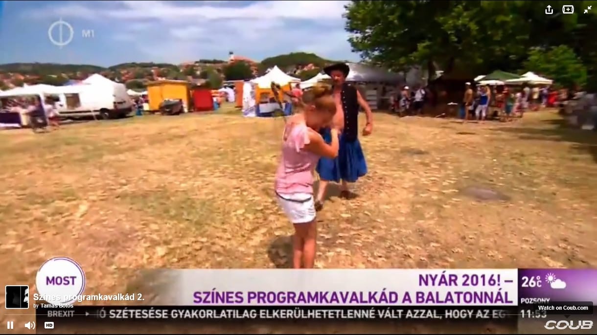 A közszolgálati tévé újabb bravúrja: asszonyverés „viccesen”