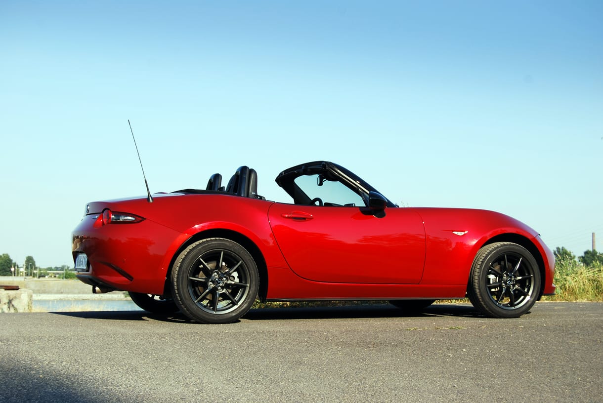Mindennapi kanyarunkat add meg nekünk – Mazda MX-5 teszt 