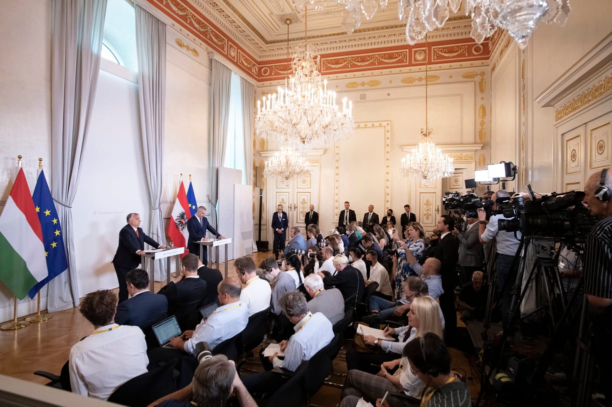 Profil: Orbán Viktor esete a kongói-osztrák katonával