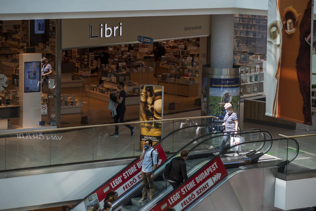 Bezárhatnak a boltok a bevásárlóközpontokban, ha nem kapnak a kormánytól segítséget