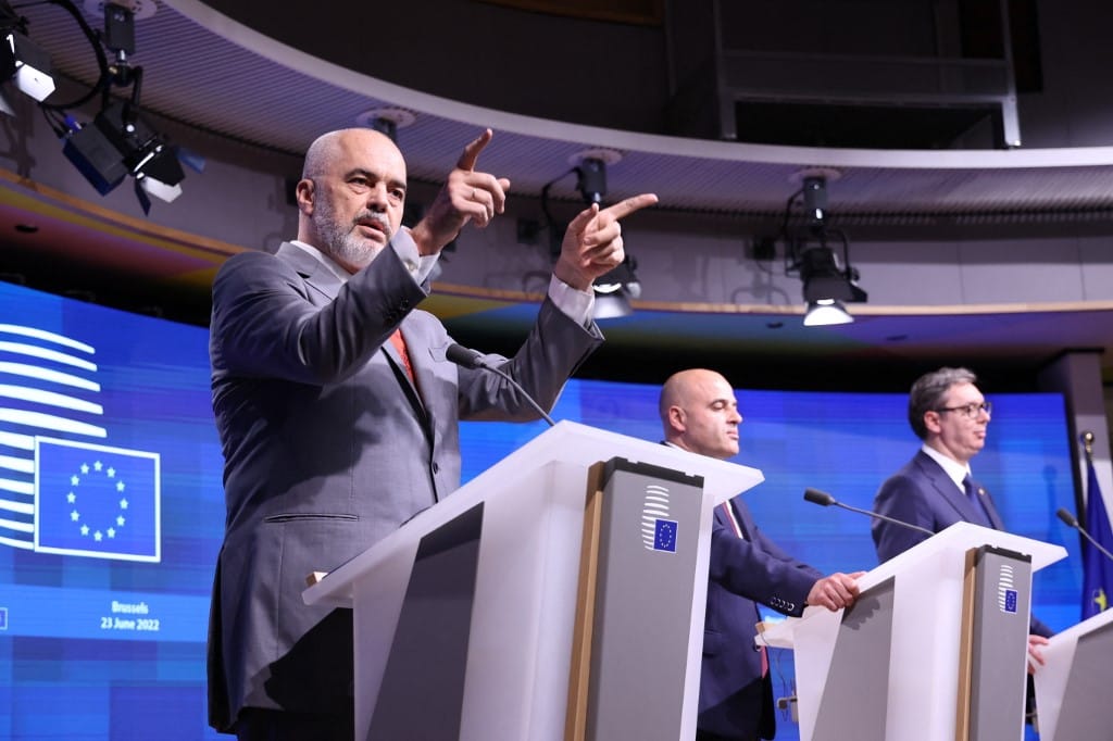 Albán kormányfő a balkáni bővítésről: nem fogunk Godot-ra várni