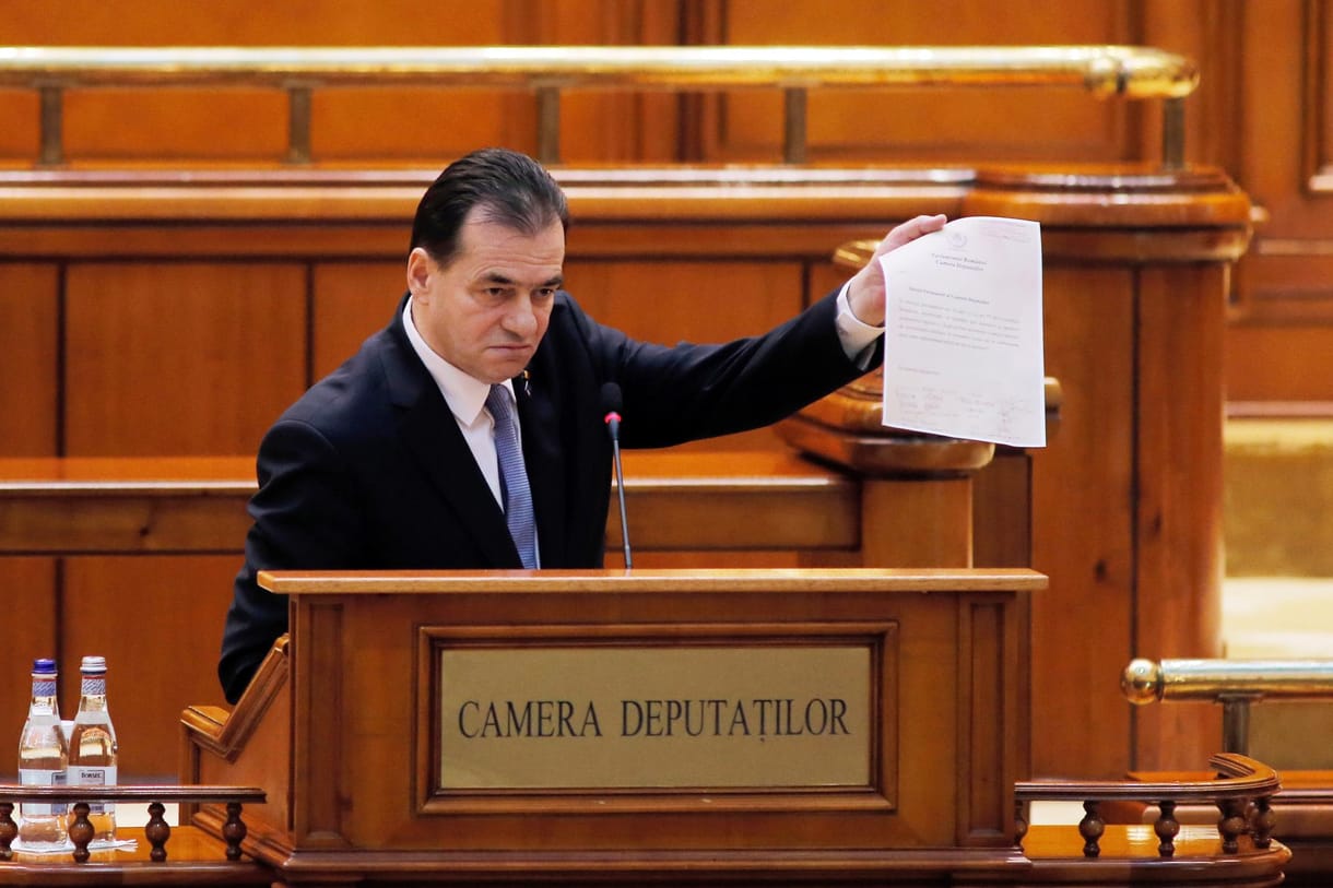 A romániai Orban úgy megy, hogy marad, az RMDSZ a túlélésért küzd