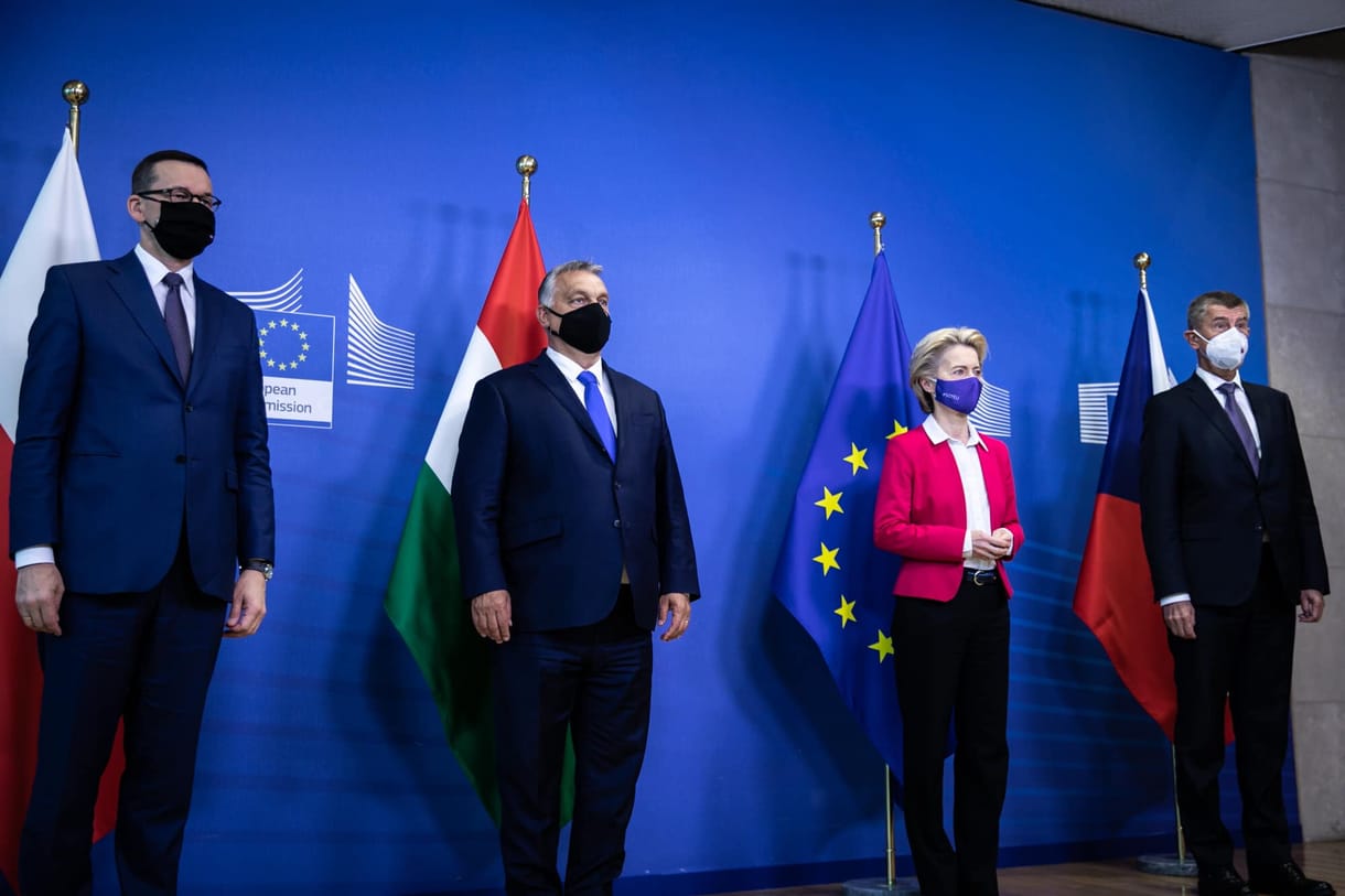 Melvyn Krauss: Brüsszel fausti alkut kötött, Orbán fellélegezhet, de csak átmenetileg