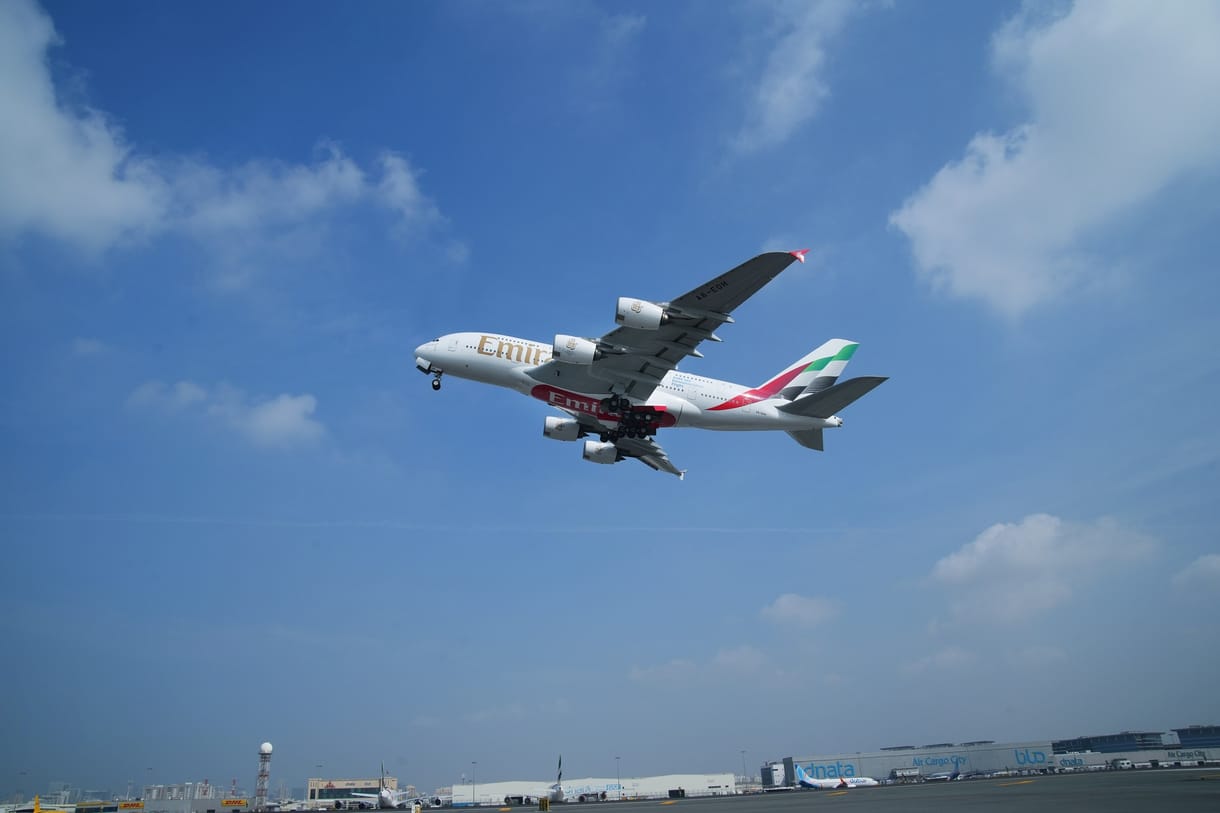 Felszállt úgy egy Airbus A380 óriásgép, hogy az egyik hajtóművében csak a jövő üzemanyaga volt