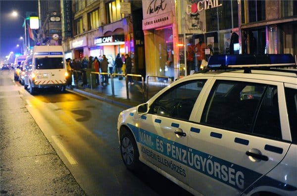 Új rendőrőrs nyílik a romkocsmák közelében