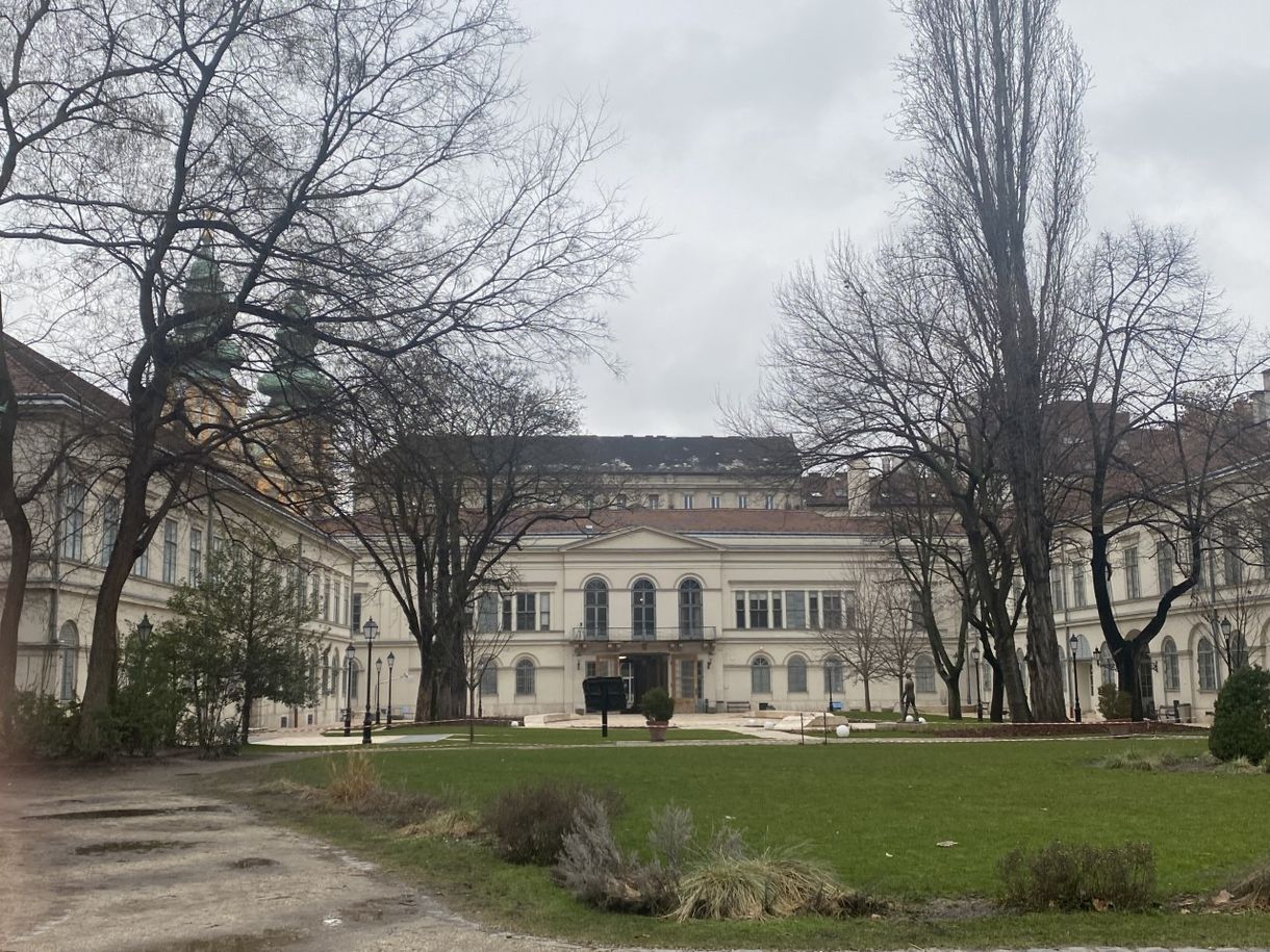 Kibővült és alaposan megváltozott az V. kerület legszebb közparkja – fotók