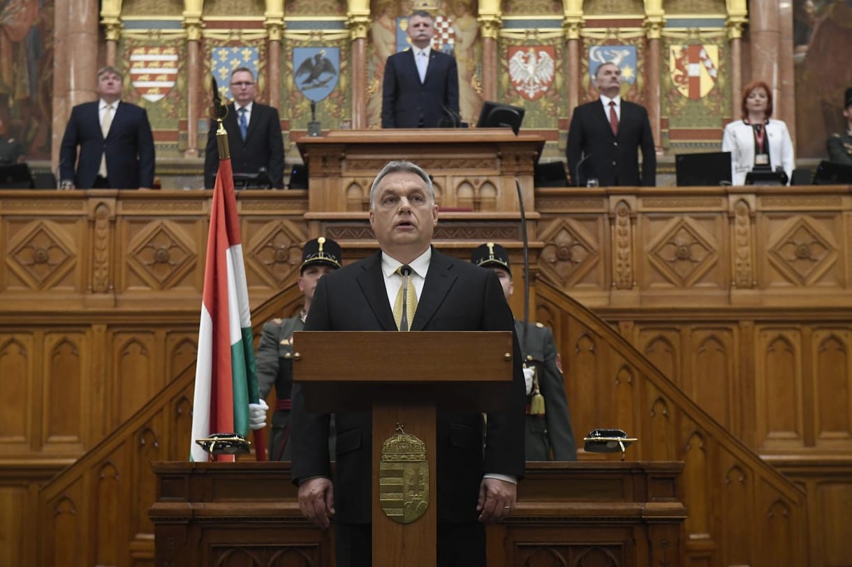 Orbán 12 évre tervez és nagyvadakra megy 