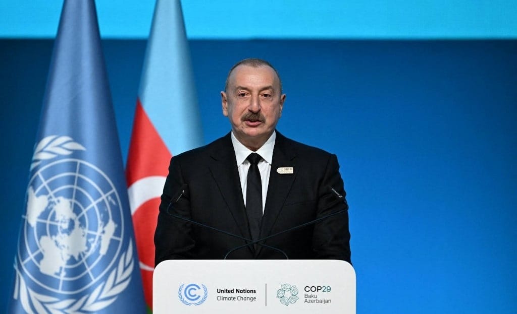 Azeri elnök a klímakonferencián: Az olaj és a gáz „Isten ajándéka”