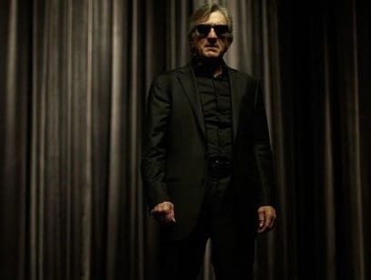 Tegye a kezét a tévére és rögtön jobban lesz