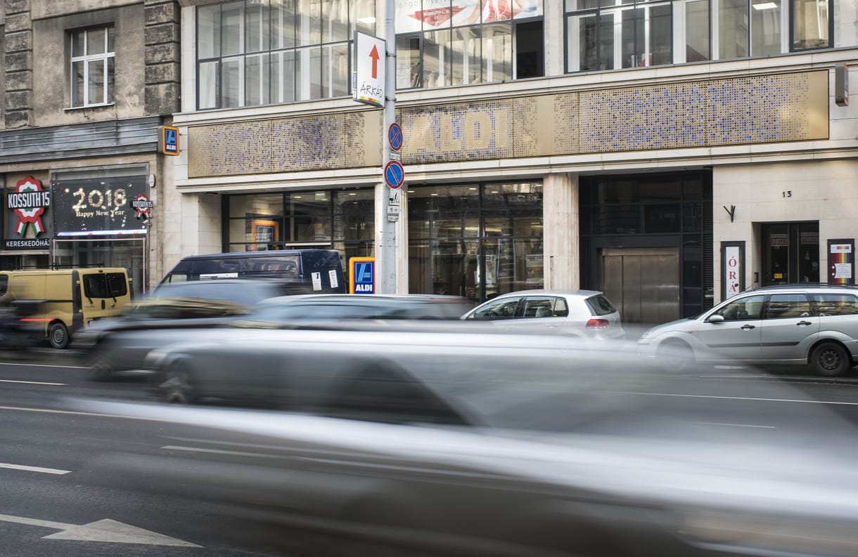 Az Erzsébet híd felé is kevesebb autó járhat majd