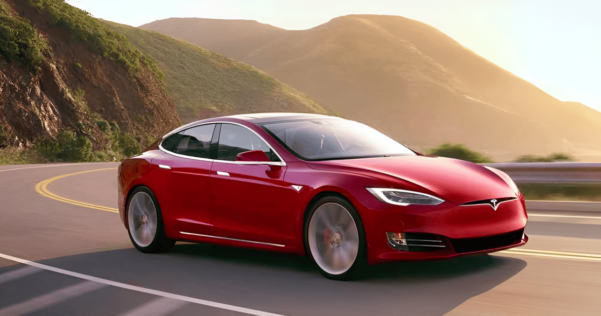 Feltörték a Windowst és a Tesla autók rendszerét