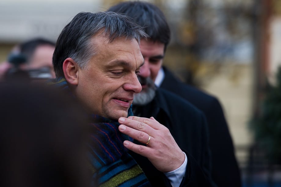 Elemző: Magyarország magával ránthatja Olaszországot is a szakadékba