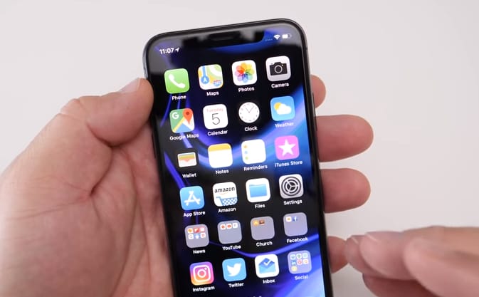 Fejfájás, szemproblémák az iPhone X-től?