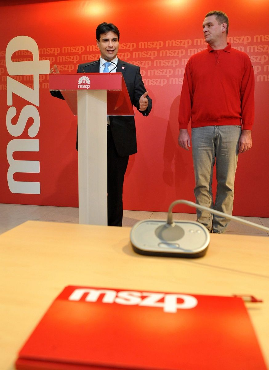 MSZP: tárgyalás van, különalku nincs