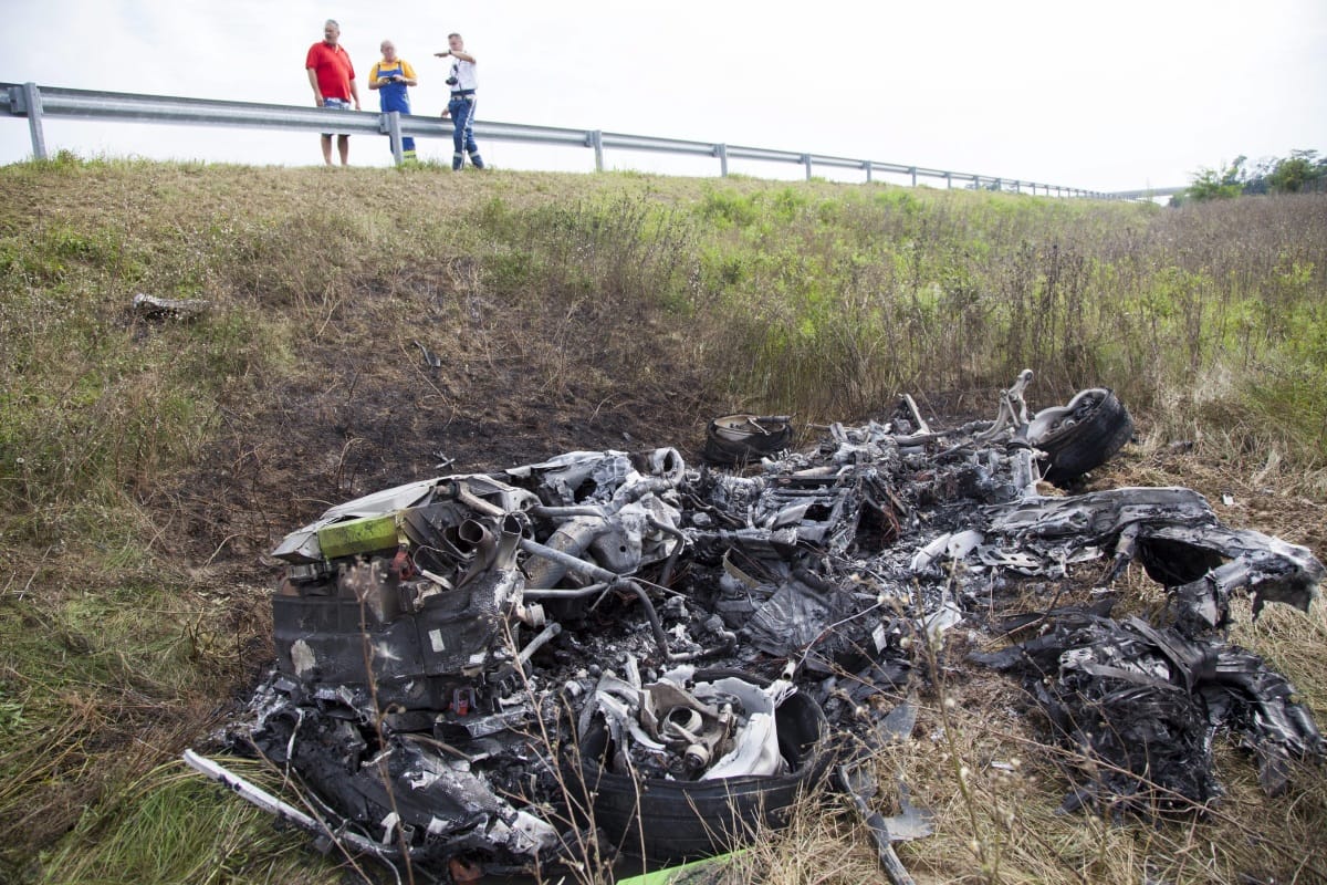 Semmi sem maradt a Lamborghiniből az M7-esen száguldás után - nem csukták le a sofőrt