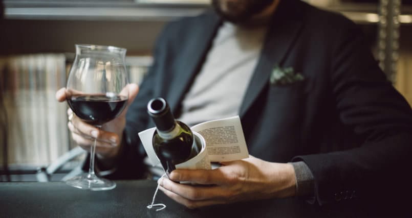 Megjött a könyv és a bor ötletes elegye, a librottiglia