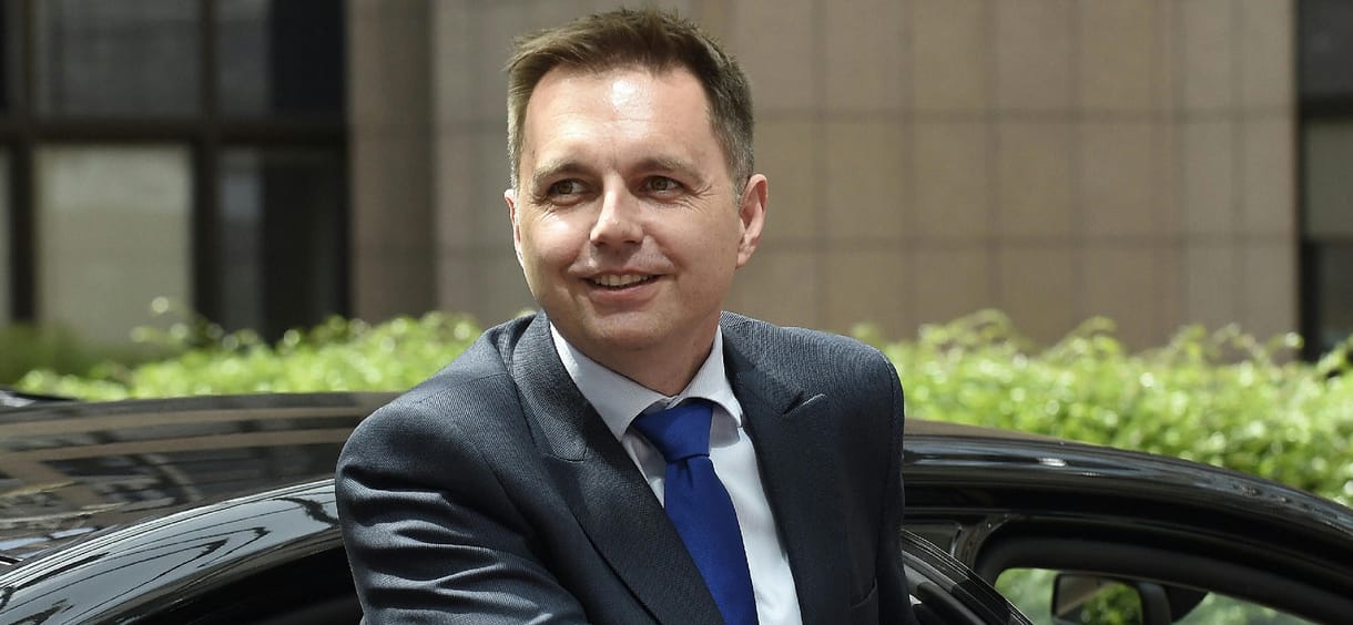 Bűnösnek mondta ki korrupcióban a bíróság a Szlovák Nemzeti Bank elnökét