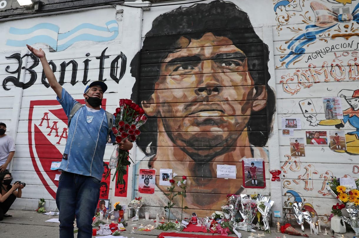 Maradona utcagyerekből Aranykölyök lett, majd megjárta a mennyet és a poklot