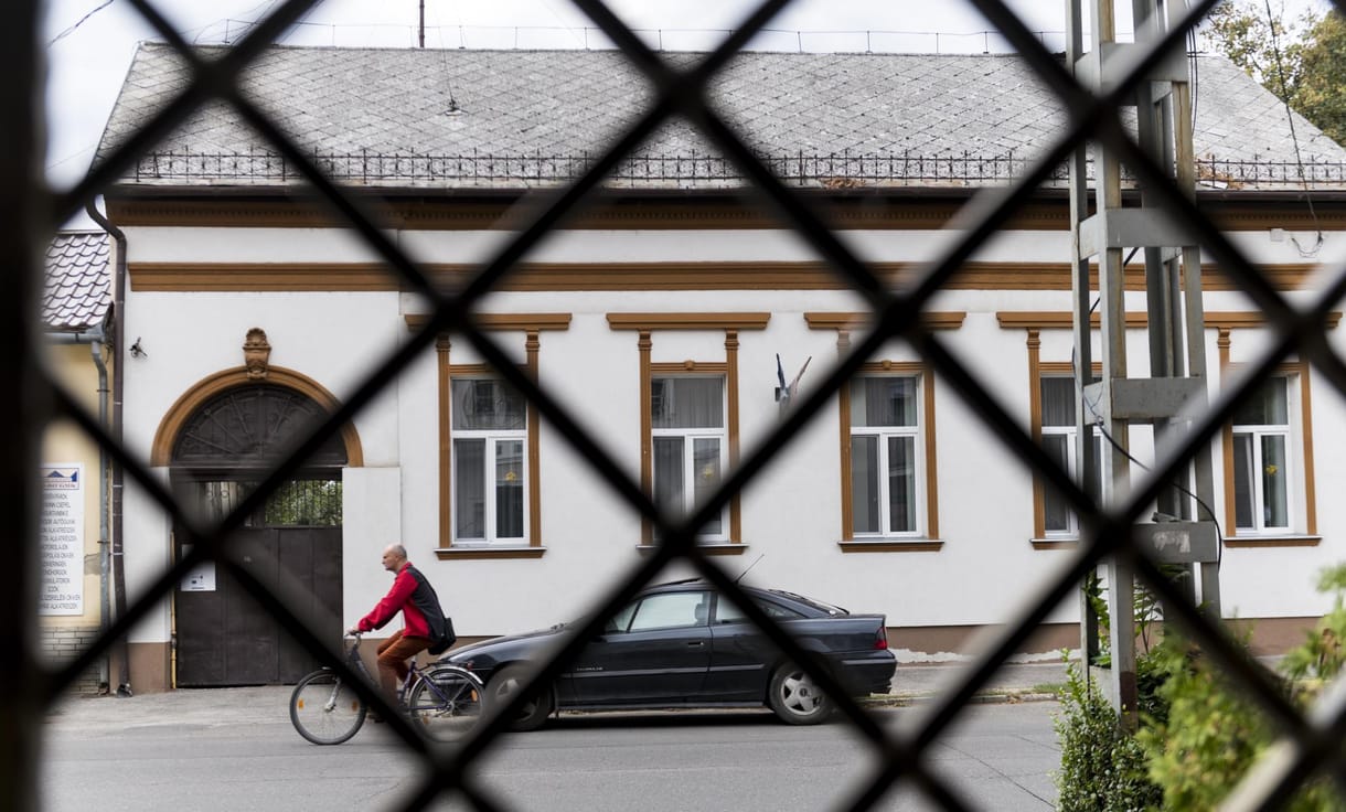Kórházban tengődnek az idősotthon lakói Kisvárdán, pedig a kormány 2,5 milliárdot adott egy újra