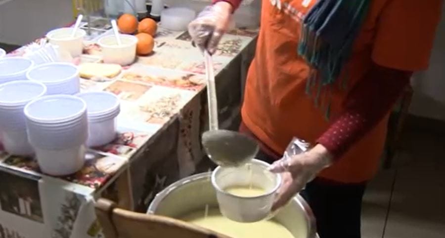 Szünetel az országos hajléktalan-étkeztetési program