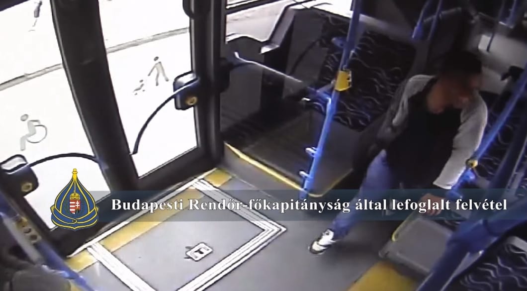 Máris elfogták a buszos nyakláncrablókat