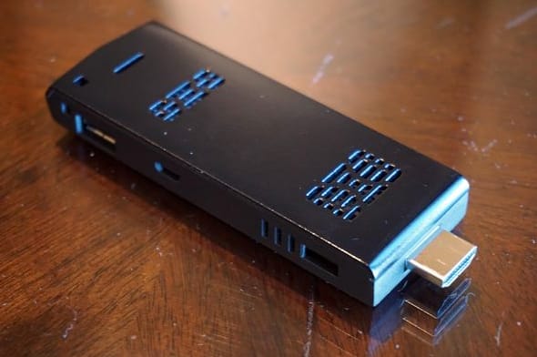 Itt a legkisebb zsebben is elférő PC