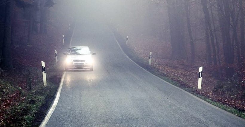 Traffipax, reflektorozást figyelő polgárőr és villogásért bírságolás a 6-os úton - fotók
