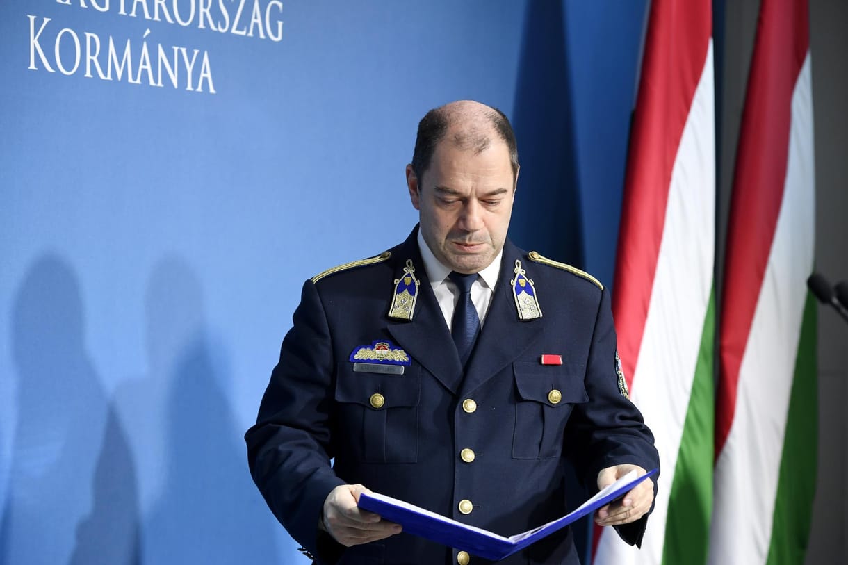 Az operatív törzs a sajtónak: Tegnap korlátozás nélkül kérdezhettek