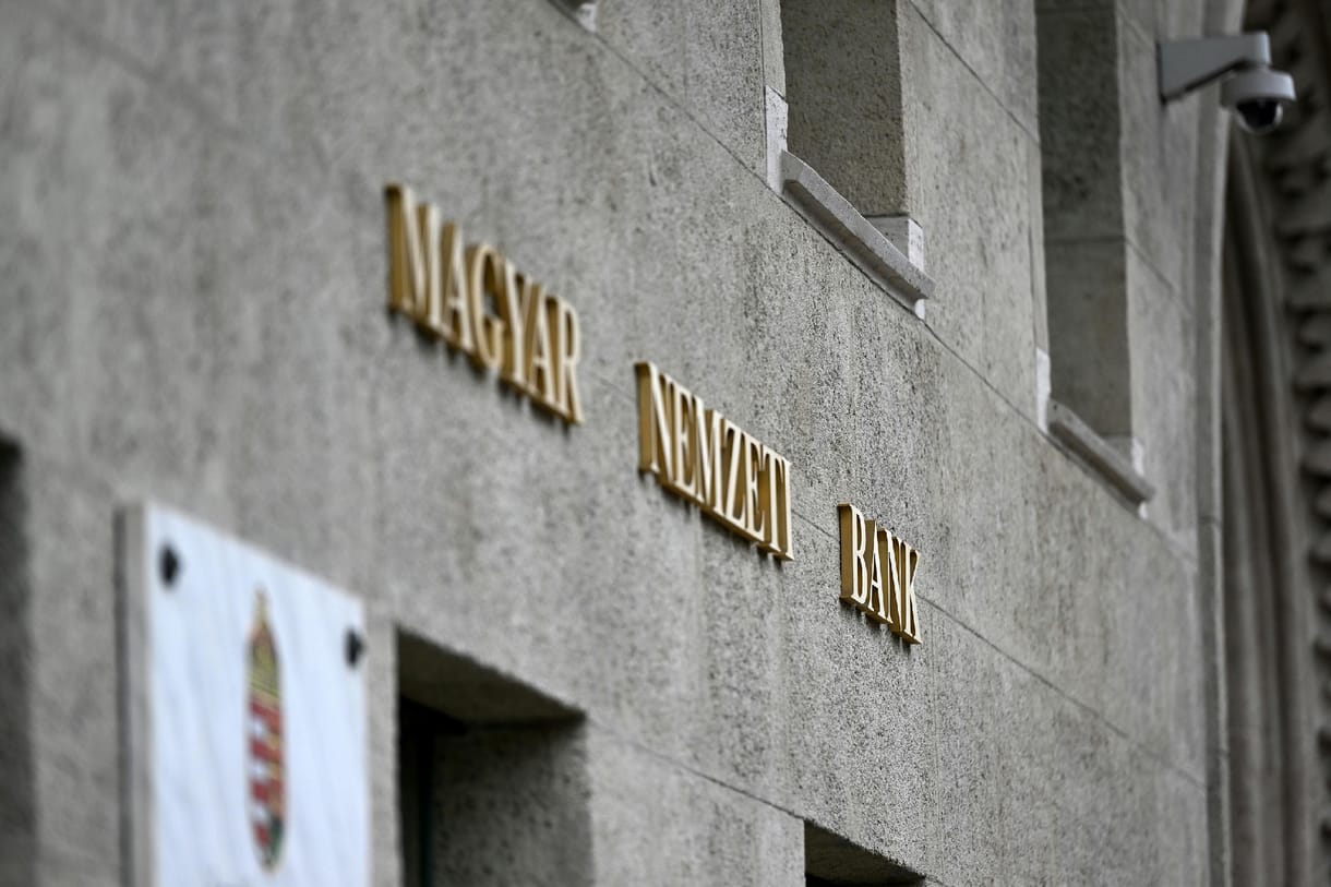 MNB: Akkora sokk volt az elmúlt két év a magyaroknak, hogy emiatt 2024 sem lesz egyszerű