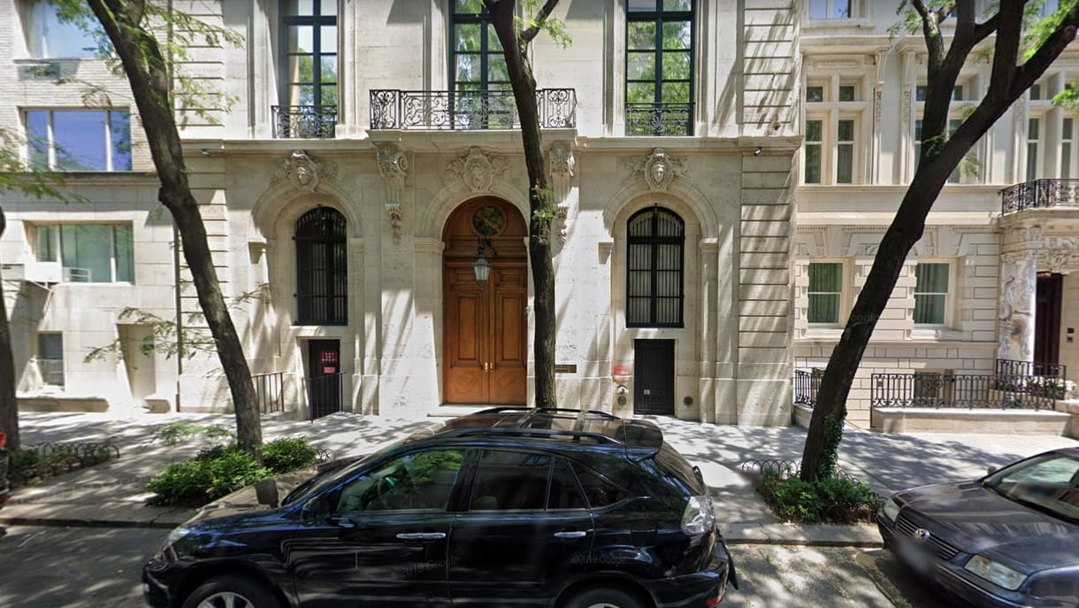 Irdatlan nagy összegért vették meg Jeffrey Epstein New York-i házát
